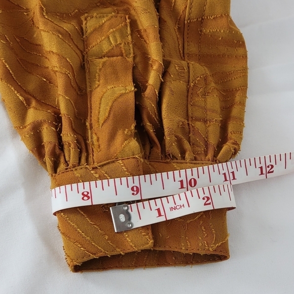 Free People Can't Stop Dreaming Flowy Pleated Tunic Blouse Gold Women's XS NWOT - Picture 8 of 12